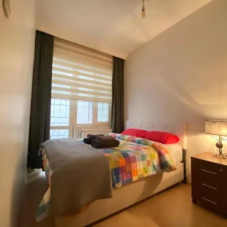 Comfortable Flat In The Heart Of Taksim *